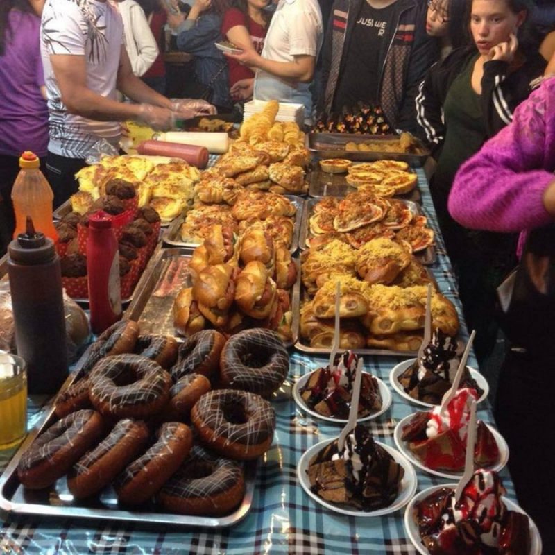 Dong Xuan Night Market and Walking Street - An attractive destination for tourists