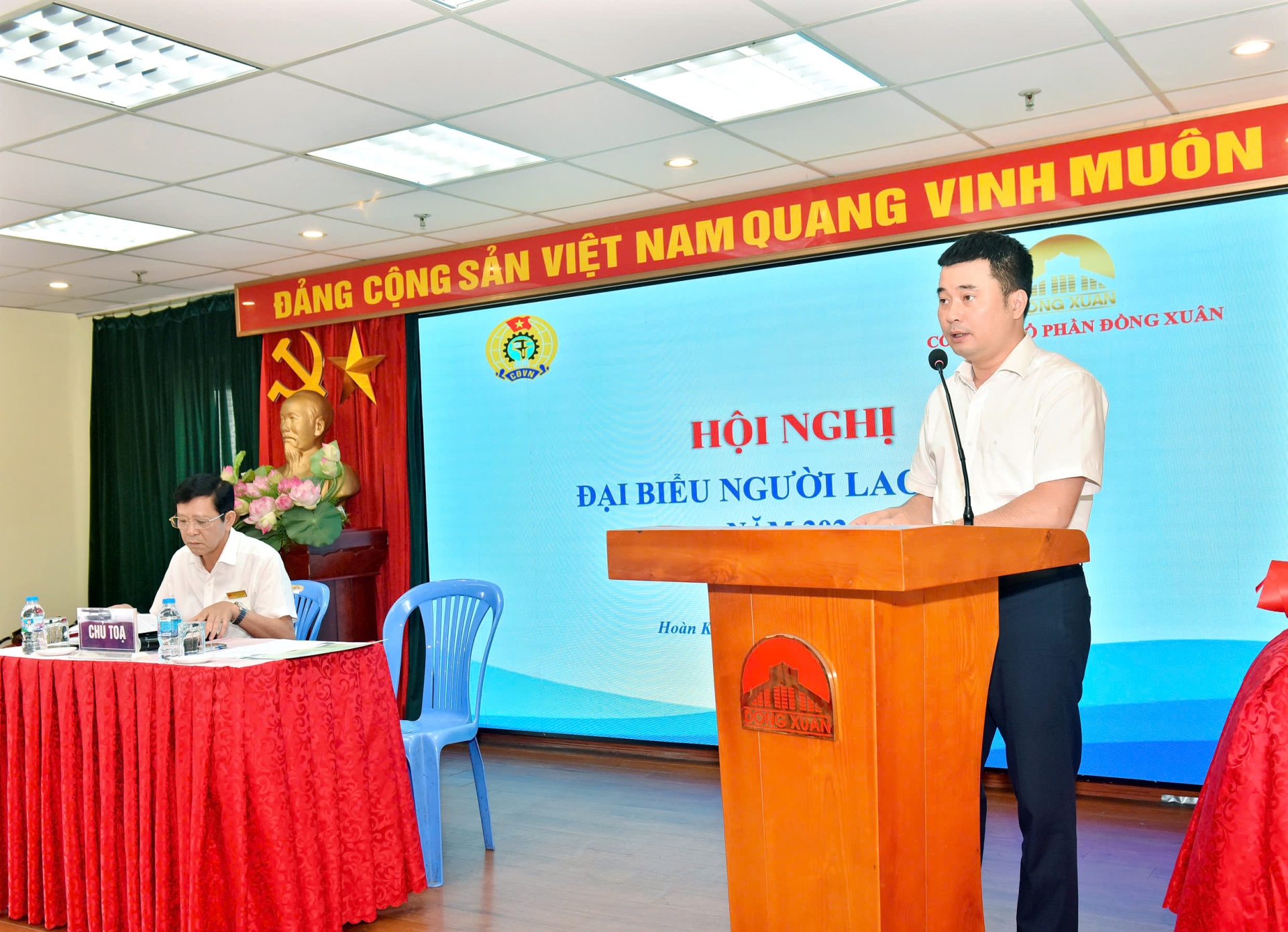 CÔNG TY CỔ PHẦN ĐỒNG XUÂN TỔ CHỨC HỘI NGHỊ ĐẠI BIỂU NGƯỜI LAO ĐỘNG NĂM 2026