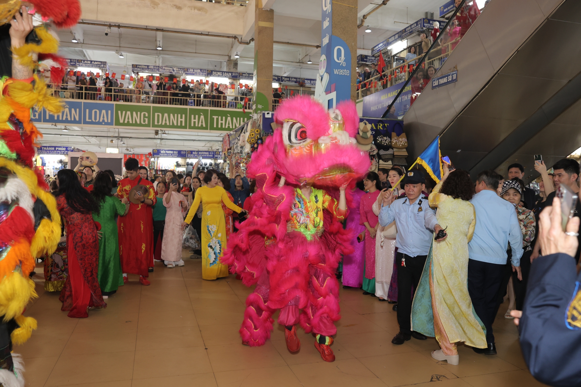 ? 2026 PONG XUAN SPRING MARKET OPEN