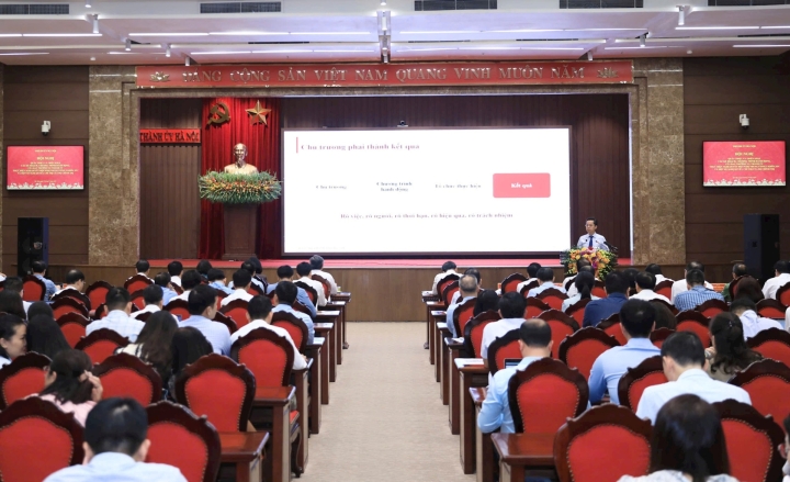 Hà Nội triển khai các kế hoạch, chương trình hành động thực hiện một số nghị quyết, chỉ thị của Bộ Chính trị