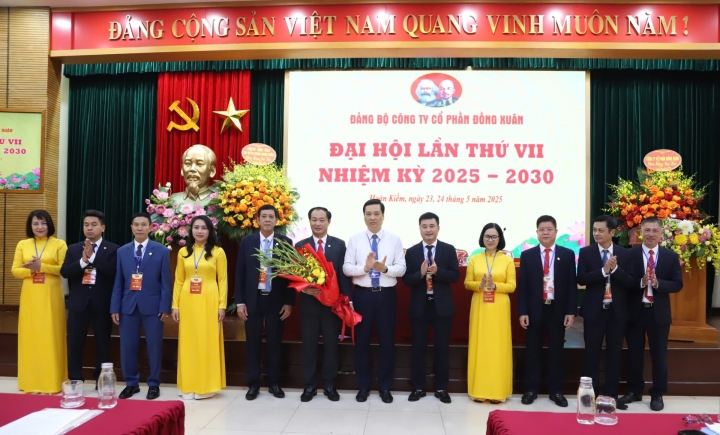 The Seventh Congress of Dong Xuan Joint Stock Company, for the 2025-2030 term, was successful