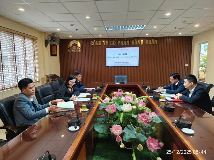 Hội nghị lãnh đạo Công ty Cổ phần Đồng Xuân dự kiến giới thiệu người ứng cử đại biểu Hội đồng nhân dân phường Hoàn Kiếm nhiệm kỳ 2026-2031