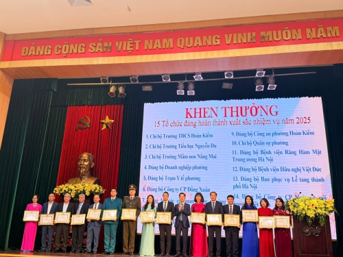 Đảng bộ Công ty Cổ phần Đồng Xuân được công nhận Hoàn thành xuất sắc nhiệm vụ năm 2025